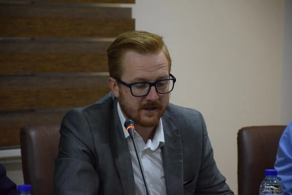 "Rêveberiya Xweser çareserê aloziya Sûriyê ye"