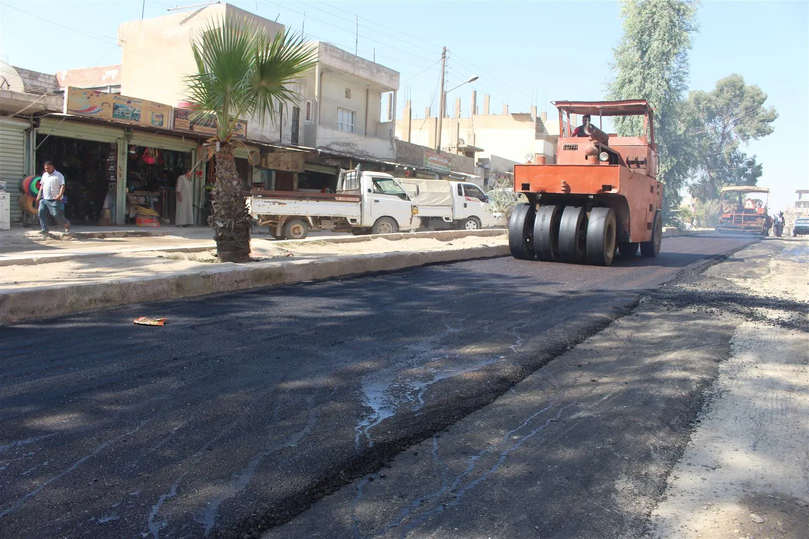 Zîftkirina rêyên Hesekê didome