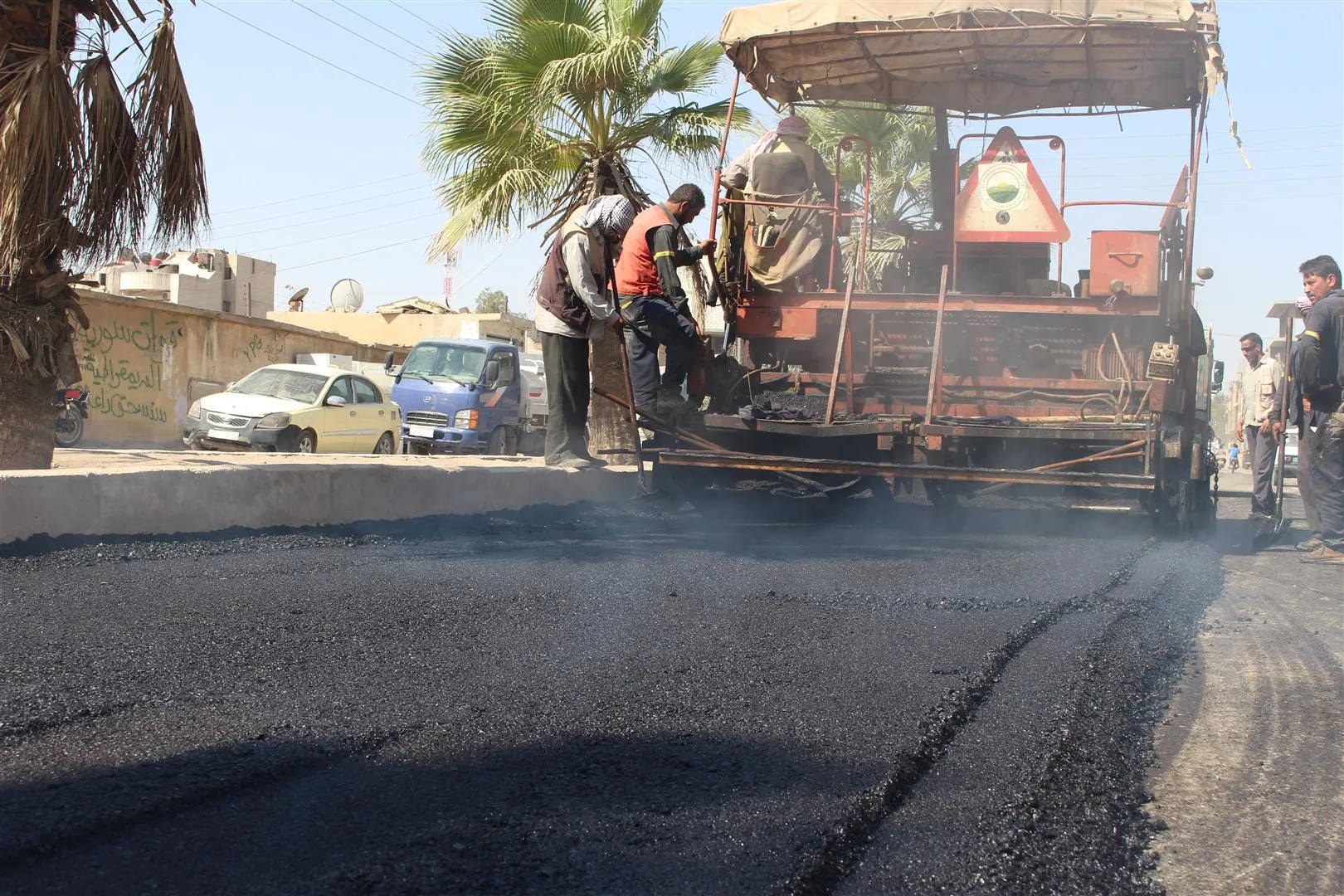 Zîftkirina rêyên Hesekê didome