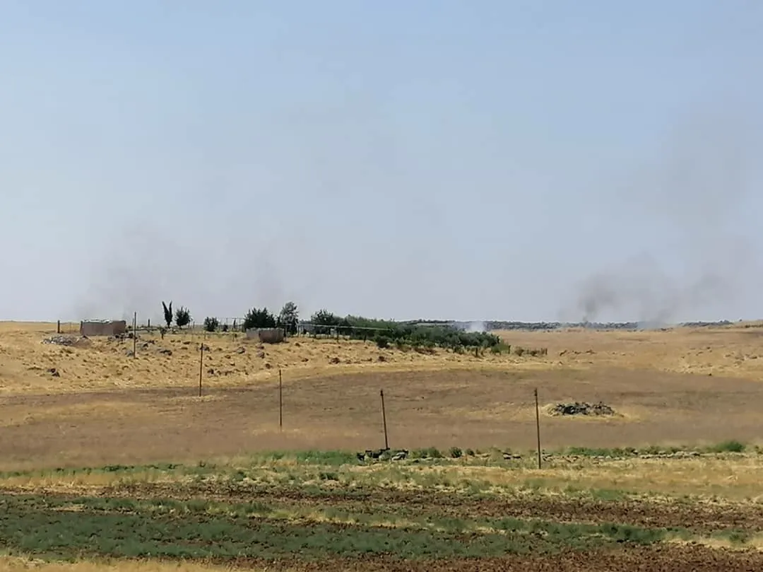 Li Dêrikê agir bi mezreyên hin gundan ket