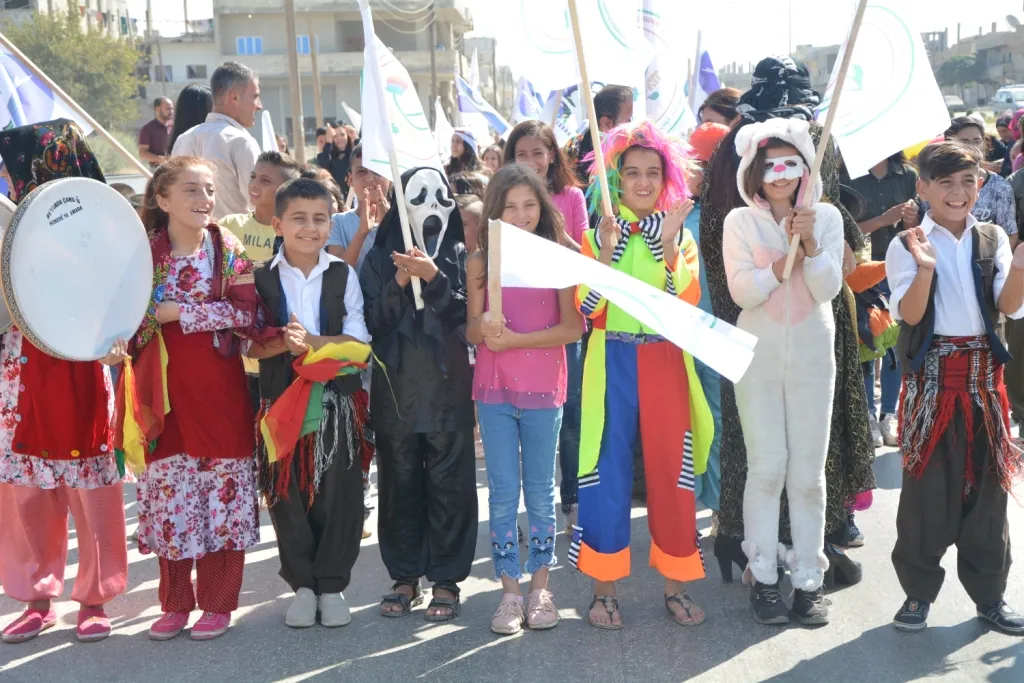 Mîhrîcana Zarokan li herêma Firatê dest pê kir