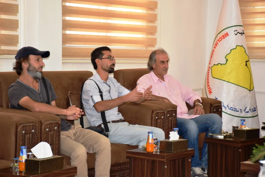 MSD`ê kesê ku mezintrîn tablo di cîhanê de xêz kir, xelat kir
