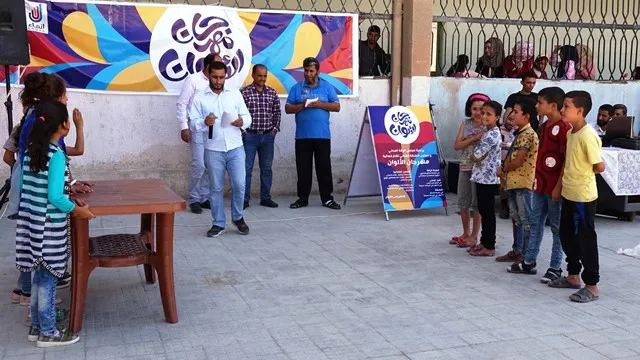 Li Reqayê "Ahenga Rengan" a zarokan