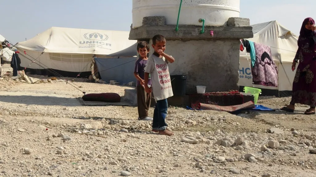 Rêveberiya Xweser:  Ji sedî 1 koçber ji kampan derketine