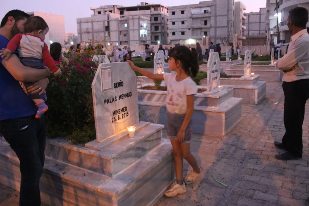 Li Kobanê bîranîna şehîdan