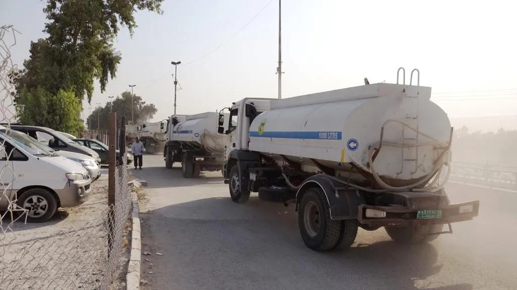 Meclisa Sivîl a Reqayê 5 sehrîcên avê şandin Hesekê