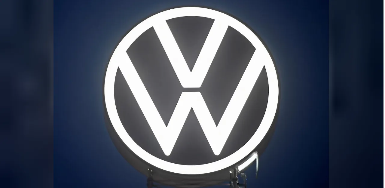 Volkswagenê ji ber êrîşên dewleta Tirk biryara vekirina febrîqeya nû ya li Tirkiyê taloq kir