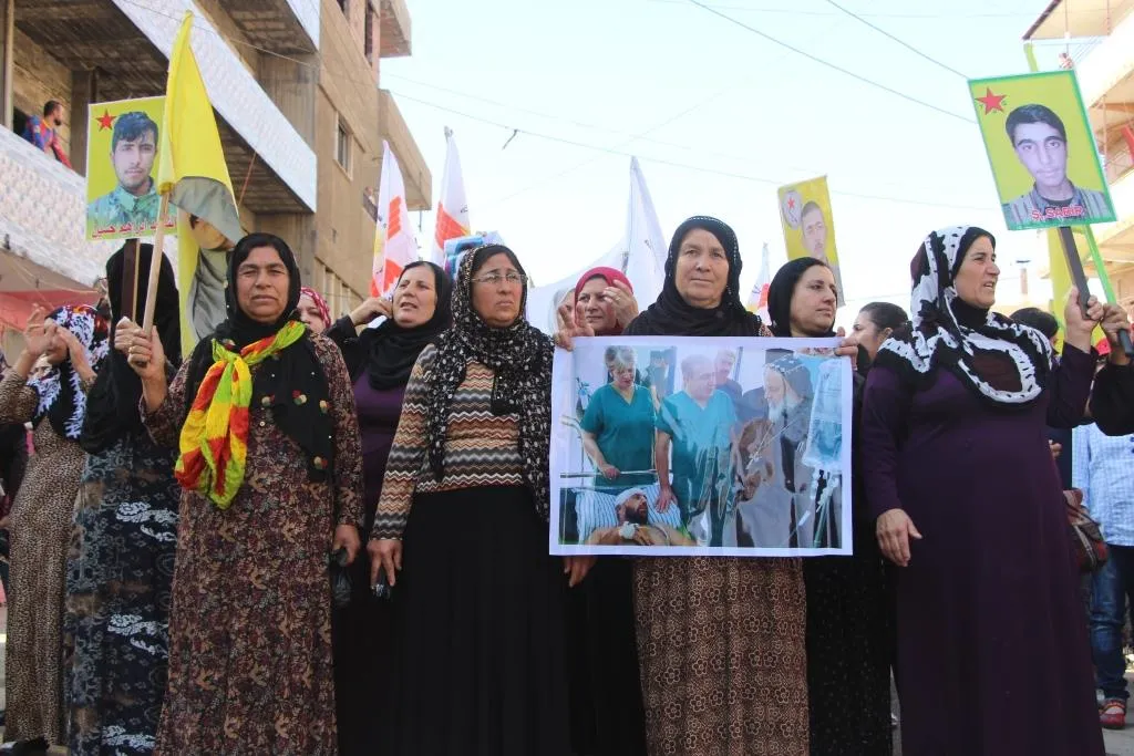 Şêniyên Qamişlo li dijî dagirkeriya Tirk li ber navenda NY`yê çalakî kirin