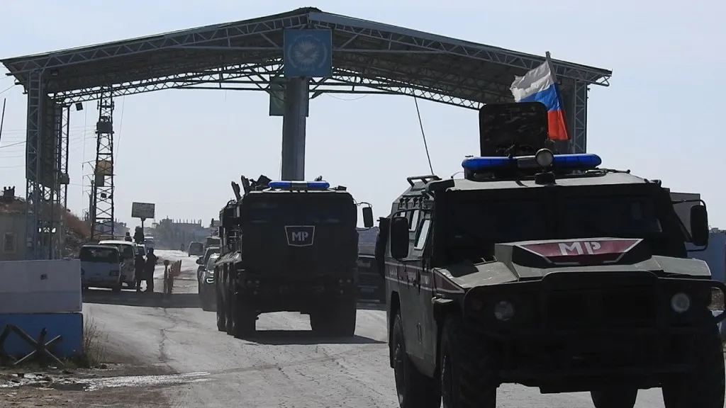 Dewriyeya polîsên Rûsyayê gihaşt bajarê Kobanê