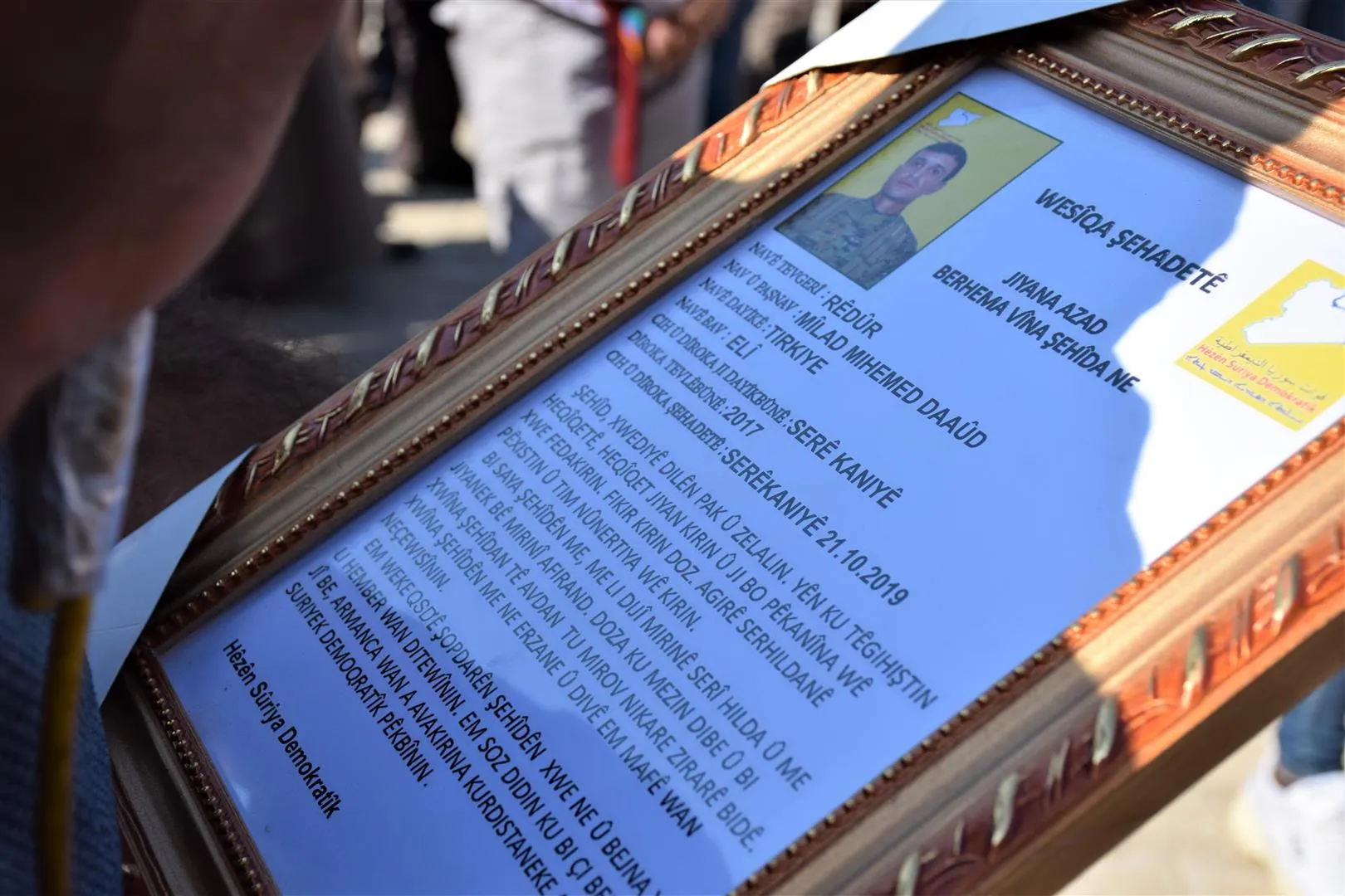Şêniyên Til Temirê şehîdekî Berxwedana Rûmetê oxir kir