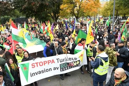 Li dijî dewleta Tirk a dagirker li seranserê Ewropayê meş û çalakî