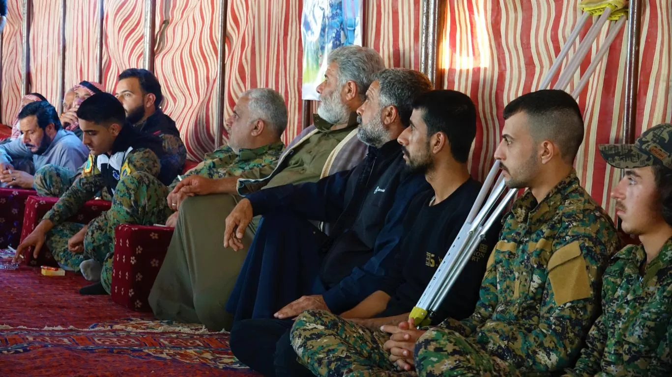 Şêniyên Tebqayê berê xwe da konê sersaxiyê yê şehîdê Berxwedana Rûmetê
