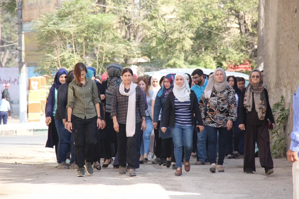 Li Minbicê konê sersaxiya şehîd Hevrîn Xelef