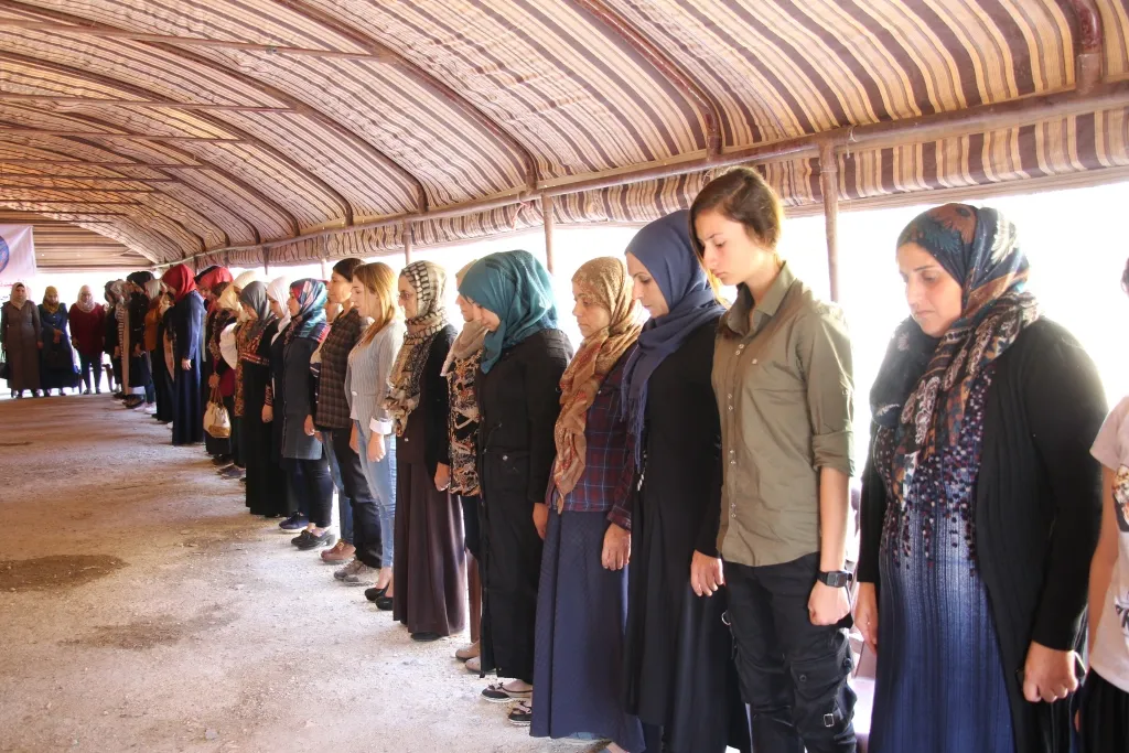 Li Minbicê konê sersaxiya şehîd Hevrîn Xelef