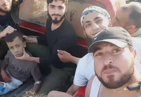 Kujerên zarokê Filistînê, bikarhênerên kîmyawî û yên Çîçek Kobanê revandin dê destûra paşeroja Sûriyê binivîsin..!! - HAT NÛKIRIN