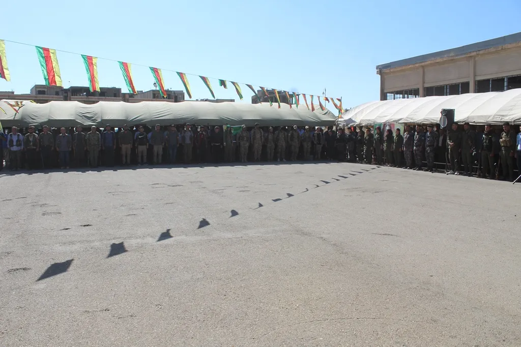 Sersaxî ji malbatên şehîdên Berxwedana Rûmetê re hat xwestin