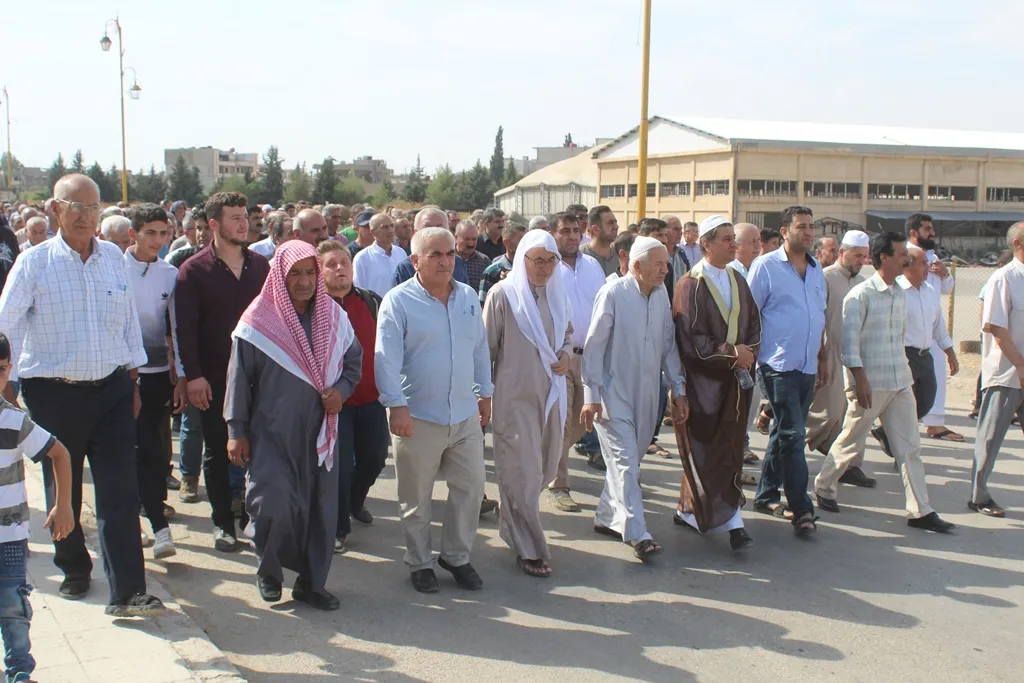Li nimêja înê ya Dêrikê: Em xwediyên xakê ne û dê li dijî faşîstê serdemê Erdogan bi ser bikevin