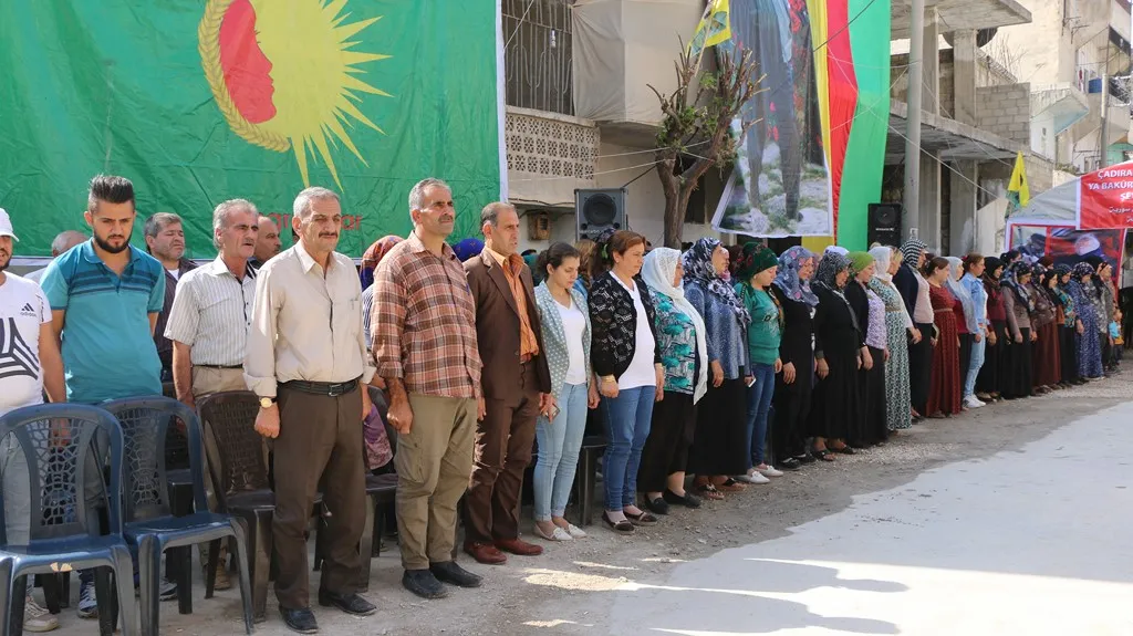 Şêniyên Helebê desteka xwe ji Berxwedana Rûmetê re didomînin