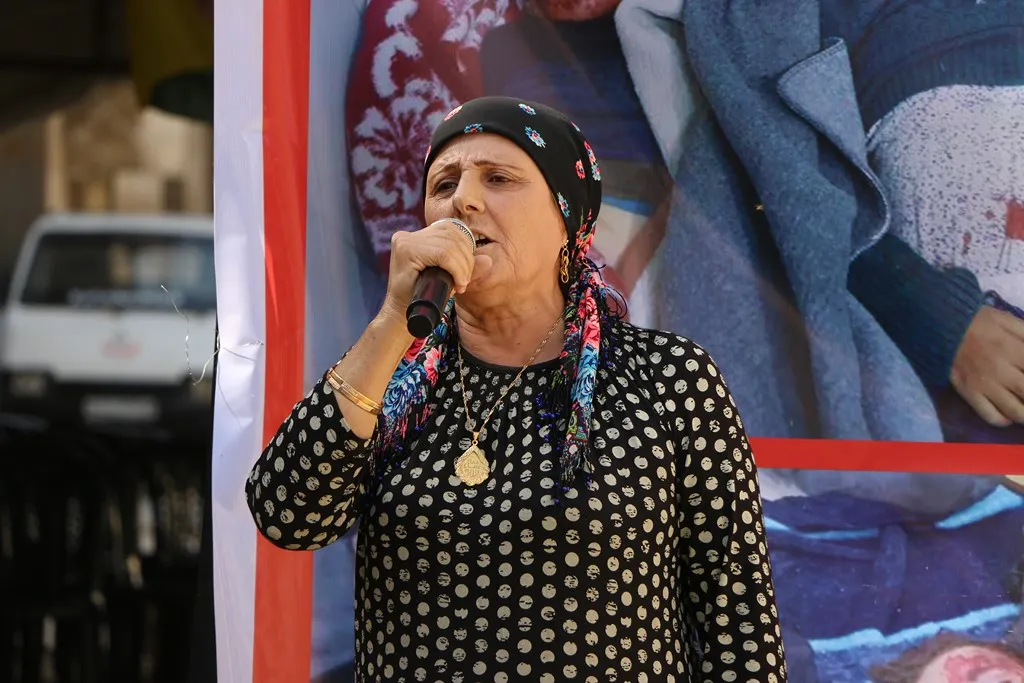 Şêniyên Helebê desteka xwe ji Berxwedana Rûmetê re didomînin