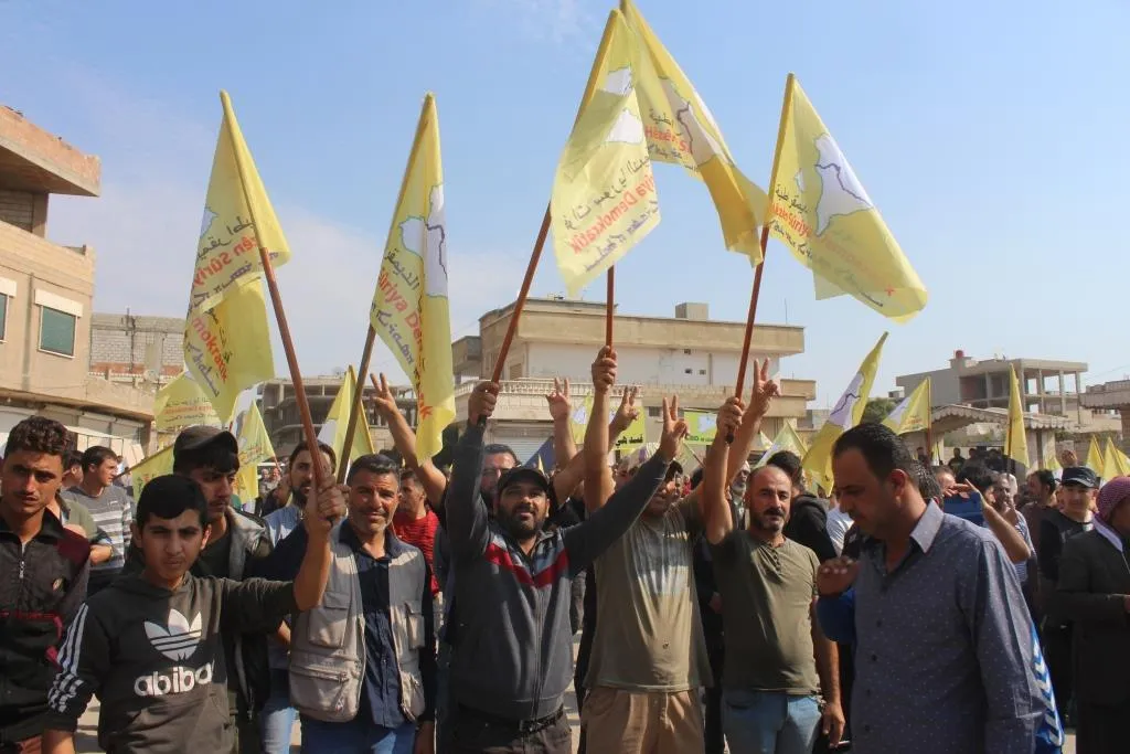 Şêniyên Dirbêsiyê: Berxwedana QSD’ê ya li dijî dagirkerî û çeteyên wê, berxwedaneke dîrokî ye