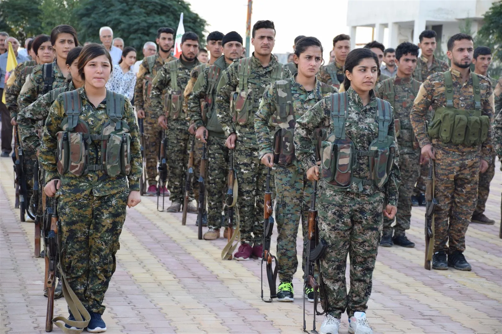 Şêniyên Hesekê şehîdekî Berxwedana Rûmetê oxir kir