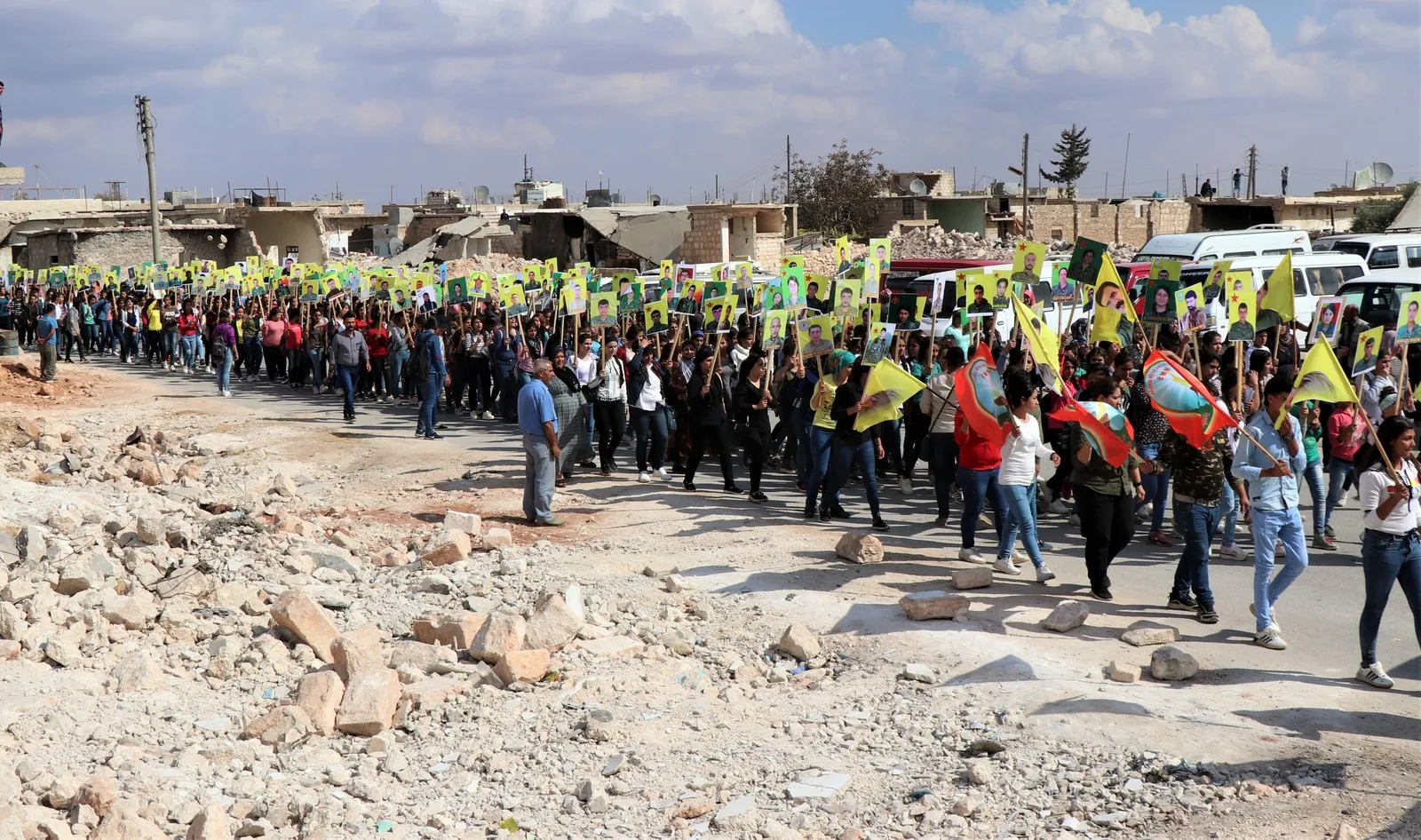 Hêrsa gel a li dijî dagirkeriya Tirk zêde dibe, li Şehbayê jî meşa bi heybet