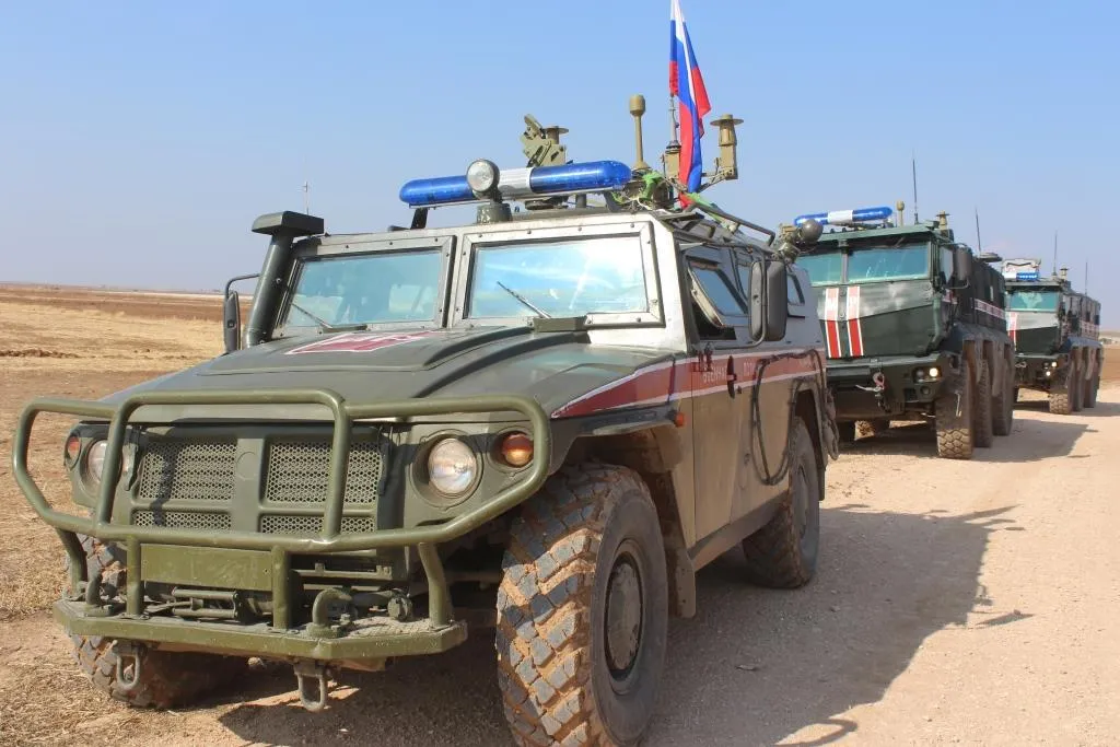 Polîsên Leşkerî yê Rûsyayê û hêzên Tirkiyê civiyan