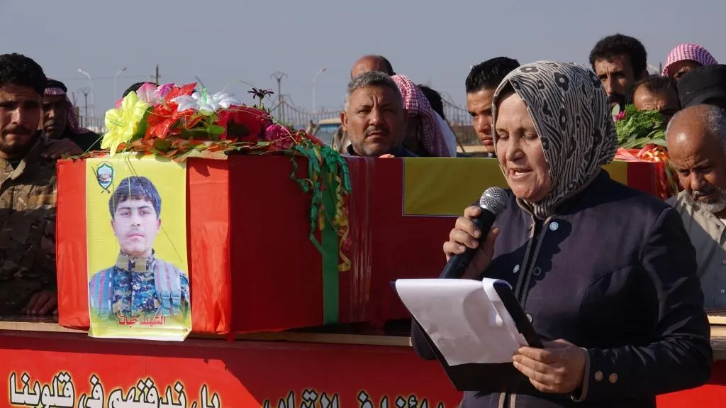 Şêniyên Tebqayê şehîd Xebat oxir kir