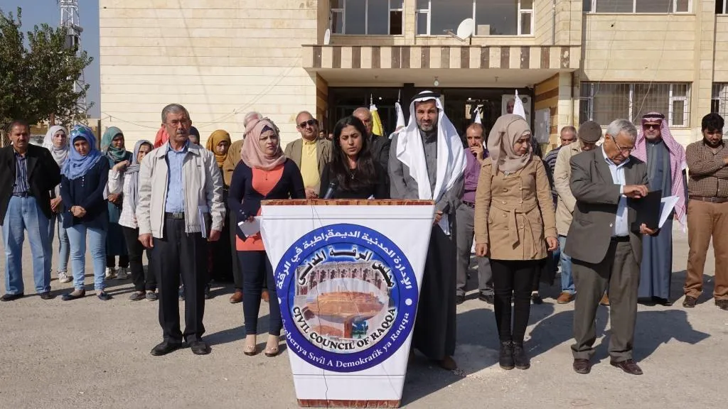 Meclisa Sivîl a Reqayê hişyariya rûdana kerastek mirovî da