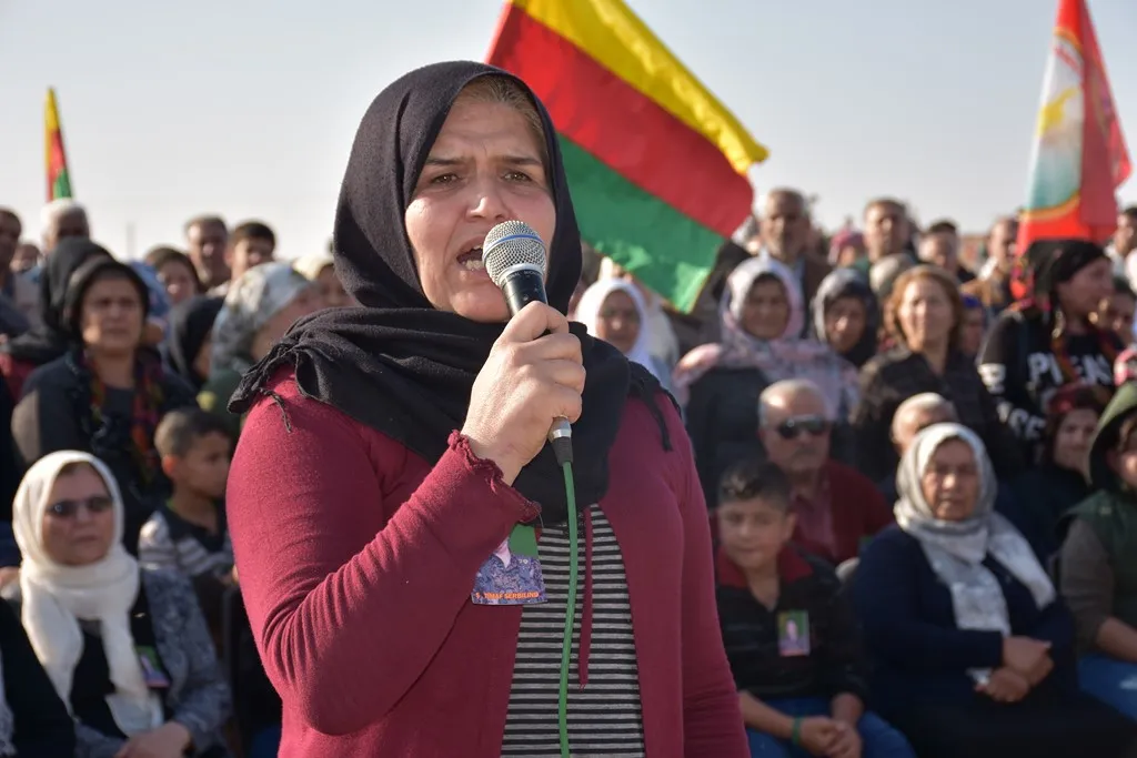 Cenazyê şehîd Tîmaf Serbilind li Helebê hate veşartin