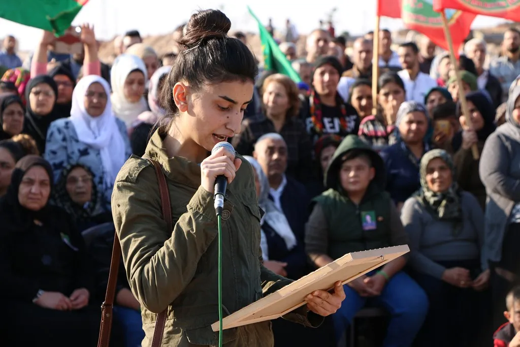 Cenazyê şehîd Tîmaf Serbilind li Helebê hate veşartin