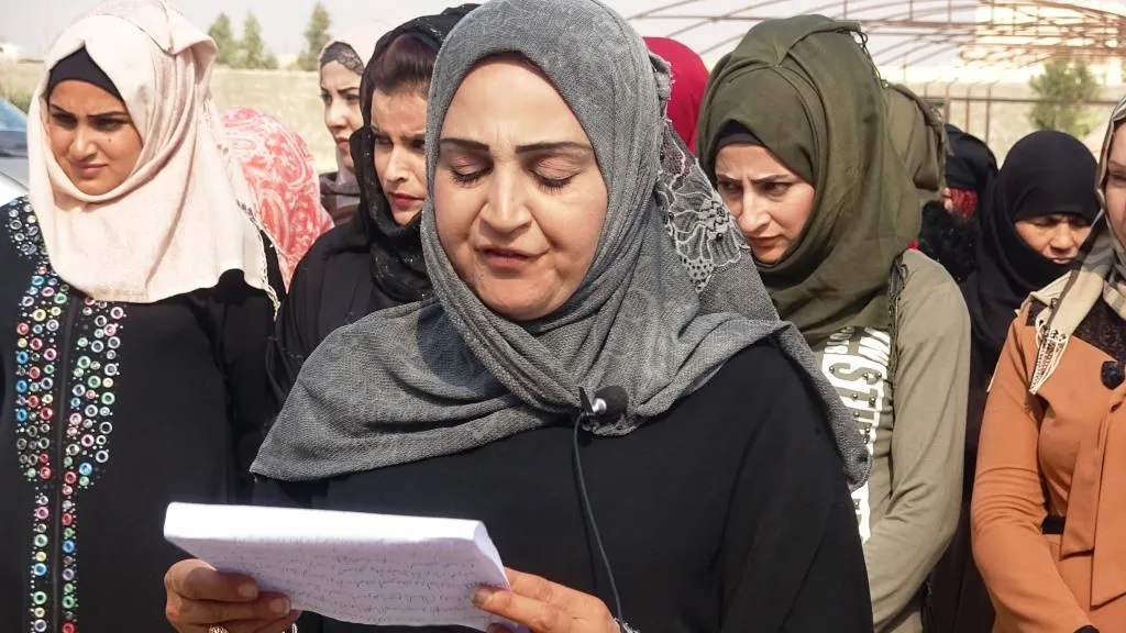 Rewşa siyasî ji jinên Dêrazorê re hate şîrovekirin
