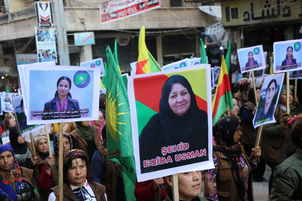 Li Helebê bi sedan jin li dijî sûcên dagirkeriyê daketin qadan