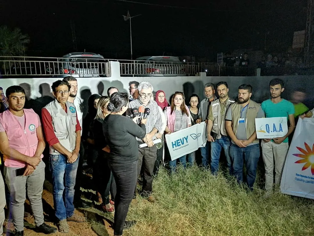 Rêxistinên mirovî yên li Hesekê dixebitin banga lezgîn a alîkariyê kirin