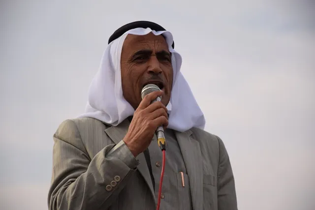 Şêniyên Bakur û Rojhilatê Sûriyê li ber bargeha Koalîsyona Navdewletî çalakiya protestoyê li dar xistin