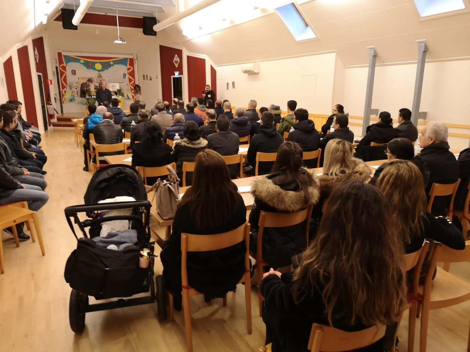 Li Siwêdê 3 şehîdên Berxwedana Rûmetê hatin bibîranîn
