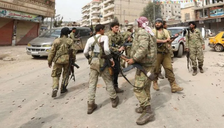 Çete ciwanên Efrînê bi darê zorê tev li “Polîsên Leşkerî” dikin