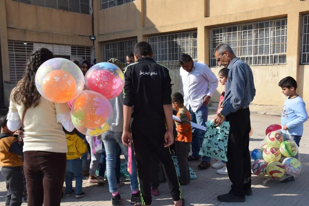Çalakiyek ji zarokên koçber ên Serêkaniyê yên li Qamişlo re hat lidarxistin