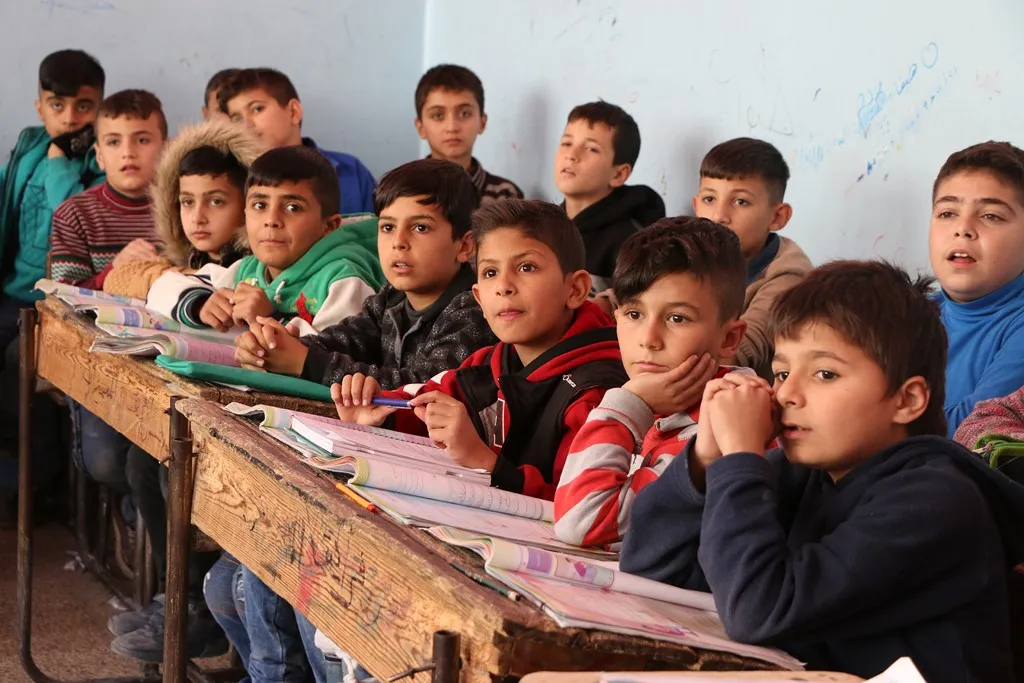Li dibistanên Eşrefiyê û Şêxmeqsûd pêngava zanista tenduristî