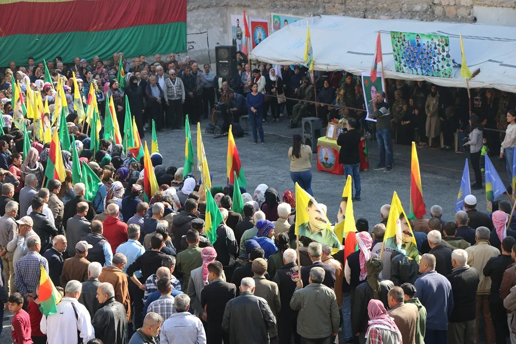 Merasîma xiyabî ya şehîd Sîlvana Intîqam li Helebê li dar ket