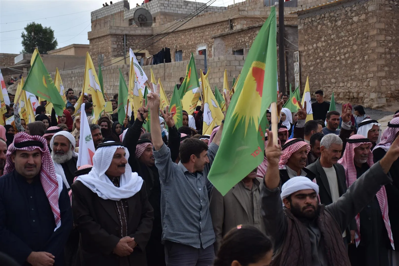 Pêkhateyên Hesekê: Em dev ji axa xwe bernadin û em bi QSD`ê re ne