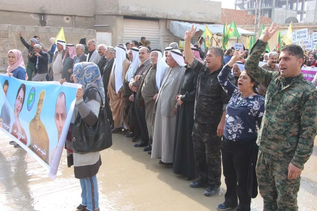 Pêkhateyên Hesekê: Em dev ji axa xwe bernadin û em bi QSD`ê re ne