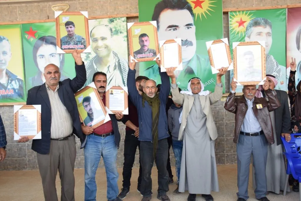 Dirbesiyê şehîdên Berxwedana Rûmetê oxir kirin