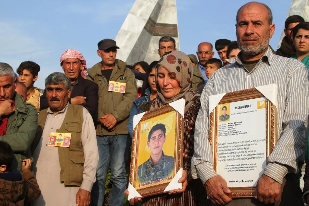 Cenazeyê şehîd Kawa li Kobanê hate veşartin