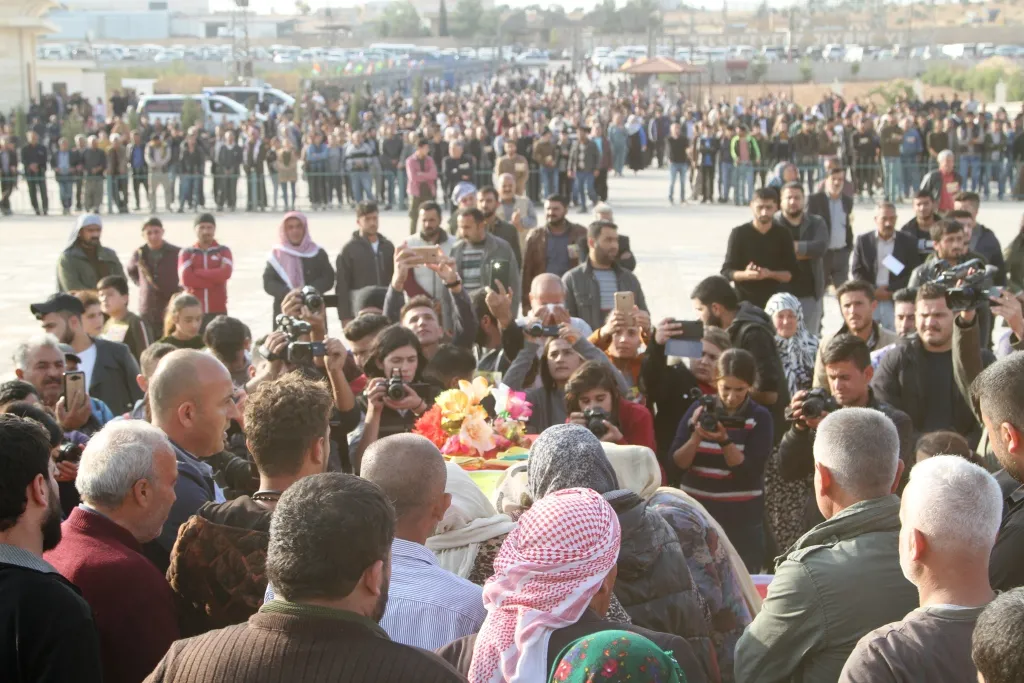 Cenazeyê şehîd Kawa li Kobanê hate veşartin