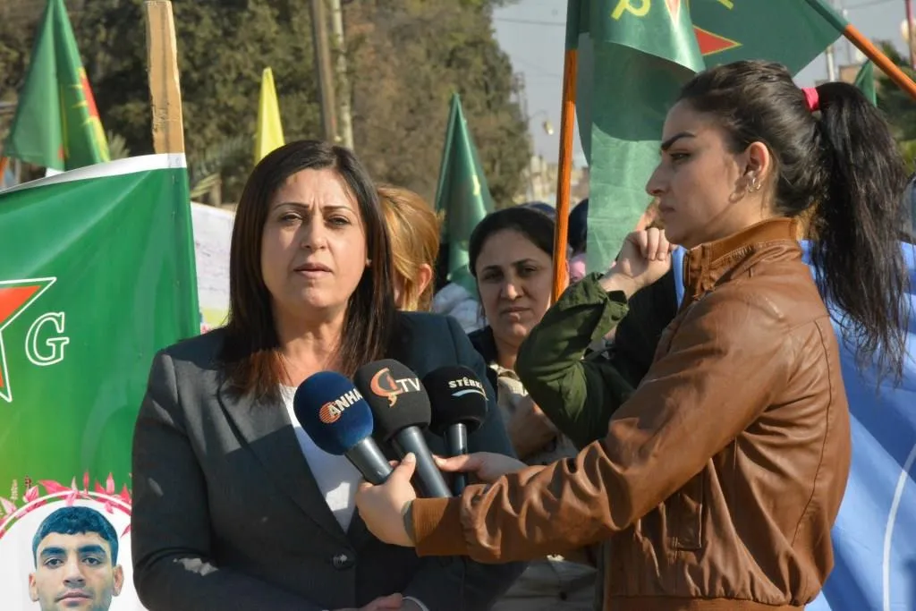 Li Qamişlo, Amûdê û Tirbespiyê meşên 25‘ê Mijdarê