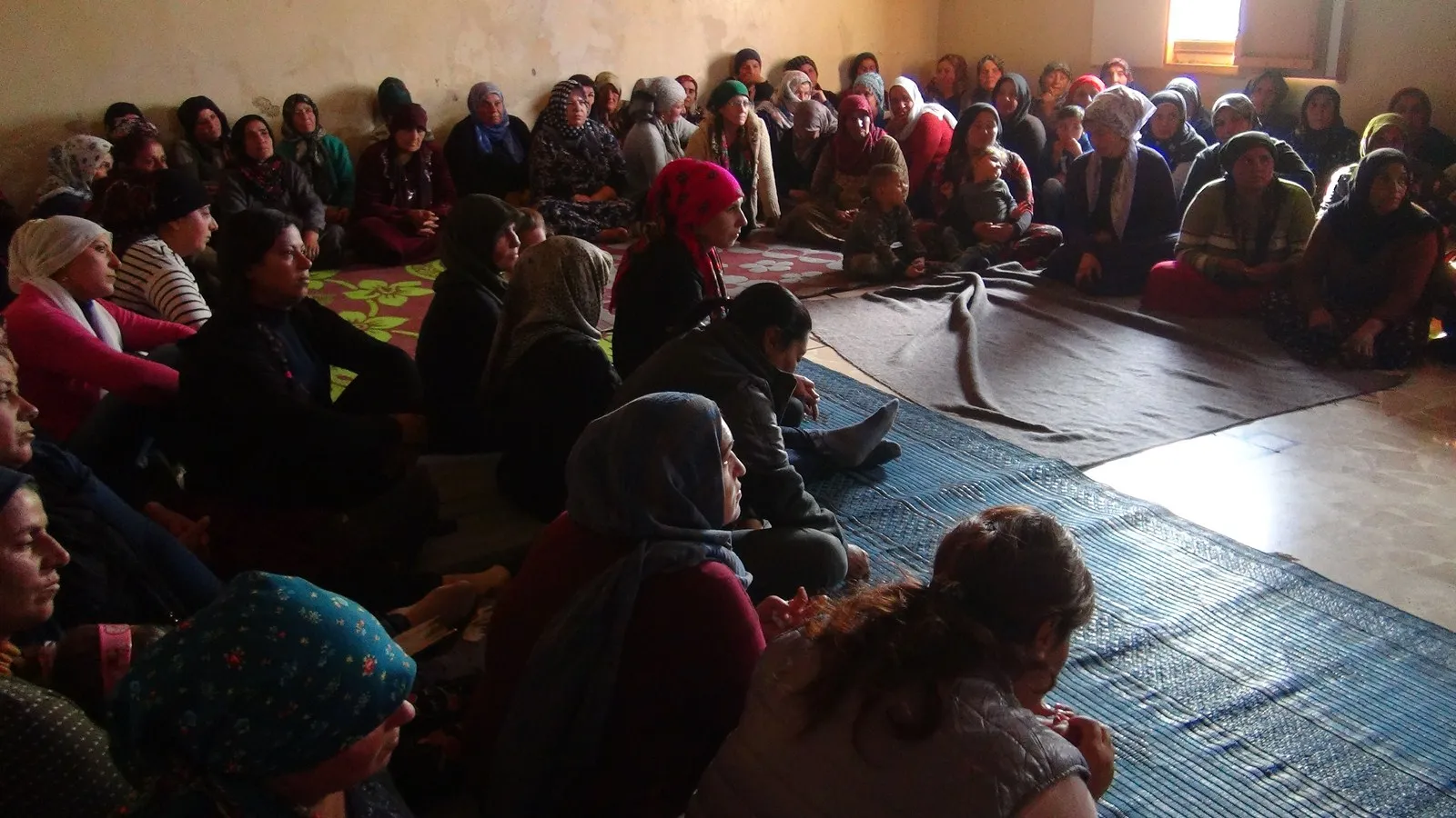 Li Minbic û Şehba têkildarî 25‘ê Mijdarê civîn hatin lidarxistin