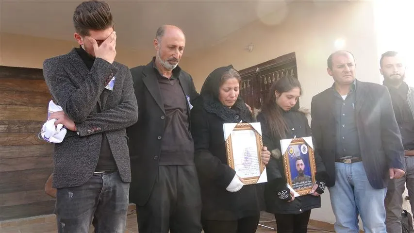 Şehîdê Berxwedana Rûmetê yê Suryanî Athro Hesekê hate veşartin