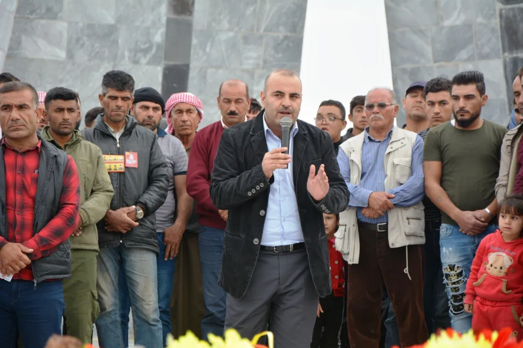 Cenazeyên 4 pakrewanên Berxwedana Rûmetê bi merasîmeke heybet li Kobanê hatin veşartin