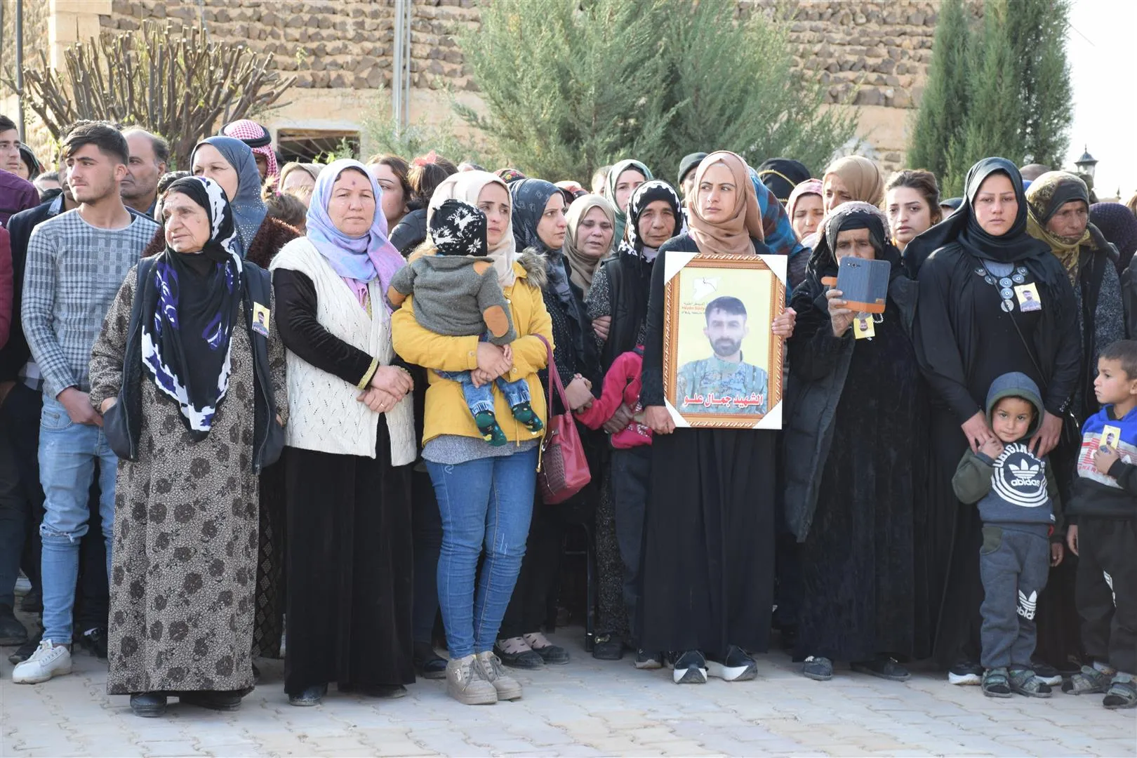 Şêniyên Hesekê şehîd Aras û Azad spartin axê
